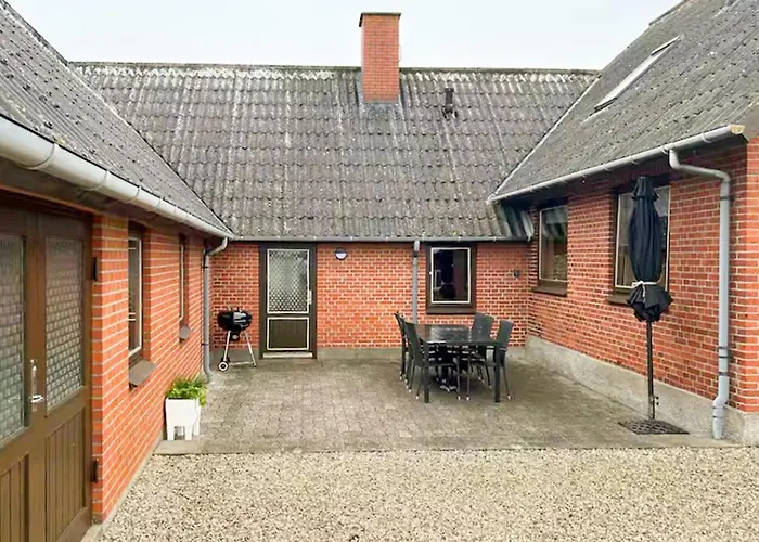 3 Bedroom Cozy In Ferienhaus Bagenkop