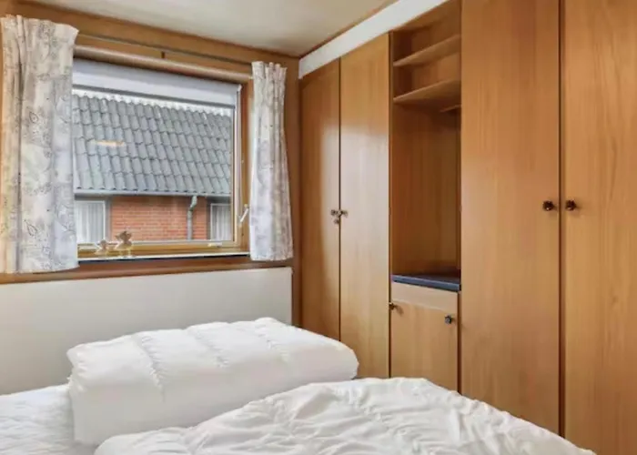 Ferienhaus 3 Bedroom Cozy In